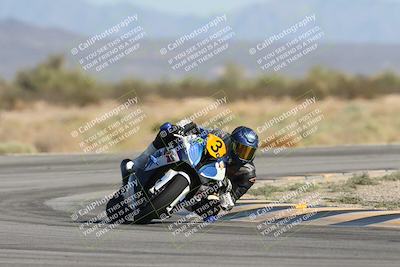 media/Oct-04-2025-CVMA (Sat) [[408bcdd6e4]]/Race 13-Amateur Supersport Open/